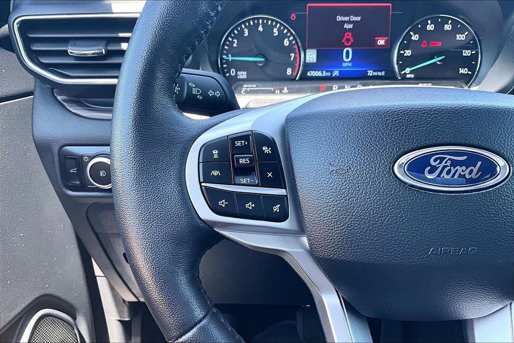 Certified 2024 Ford Explorer Limited w/ Limited Technology Package AWD/4WD image 18