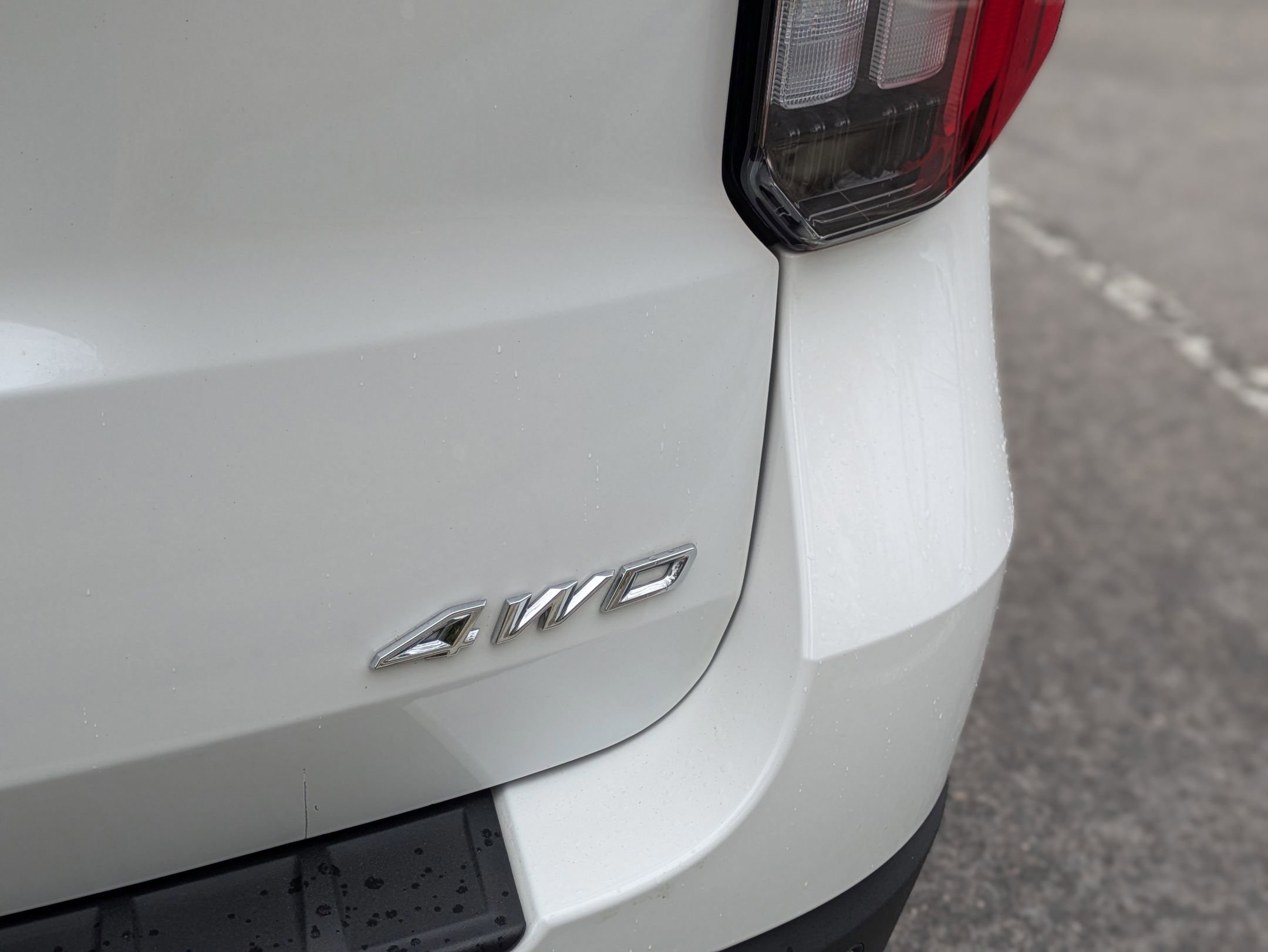 Certified 2025 Ford Explorer ST-Line w/ Premium Package image 36