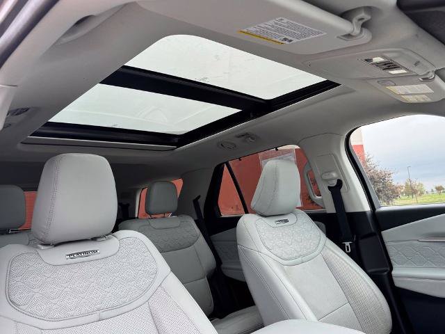 Certified 2025 Ford Explorer Platinum w/ Ultimate Package AWD/4WD image 29