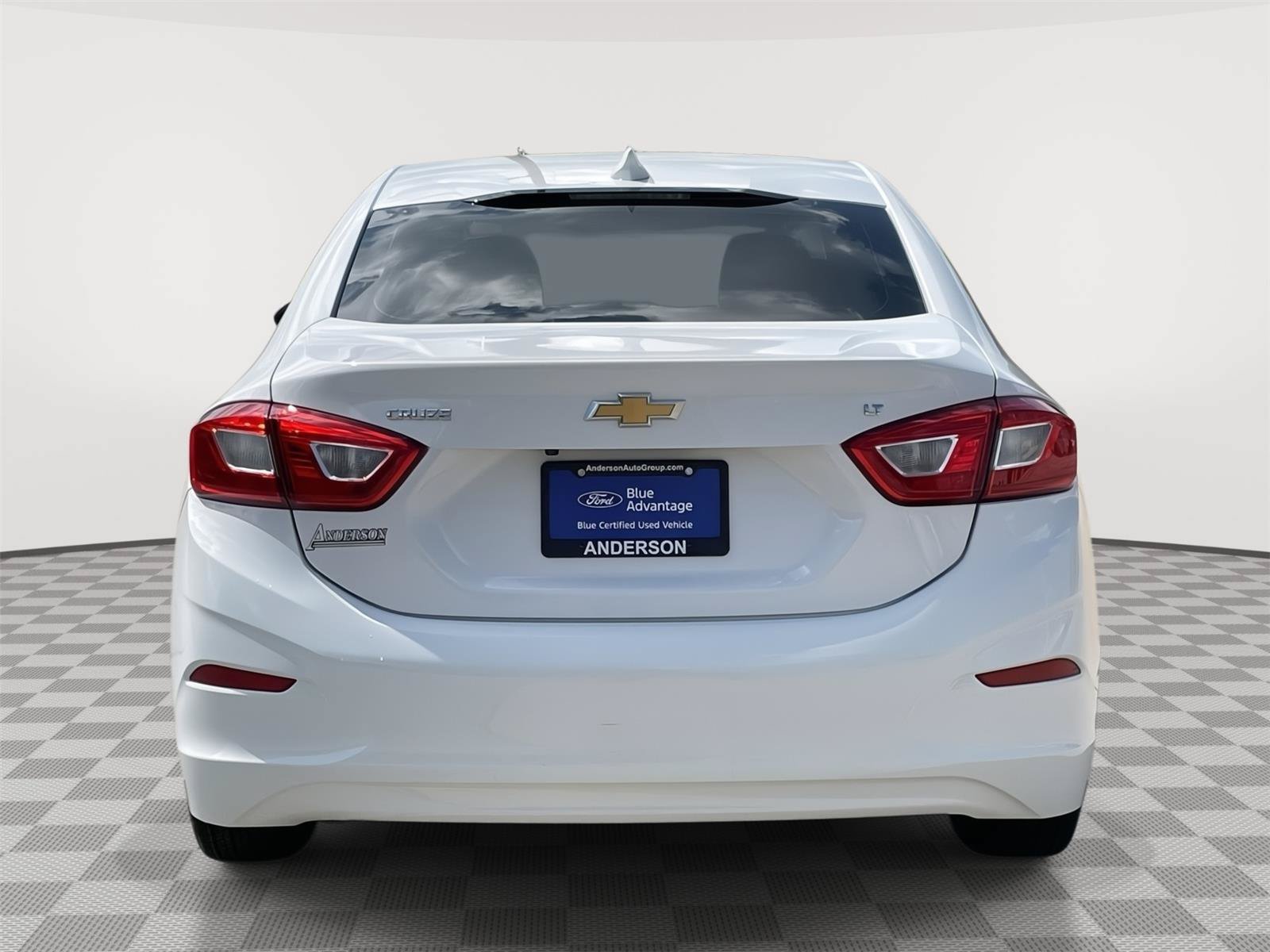 Used 2017 Chevrolet Cruze LT FWD image 8