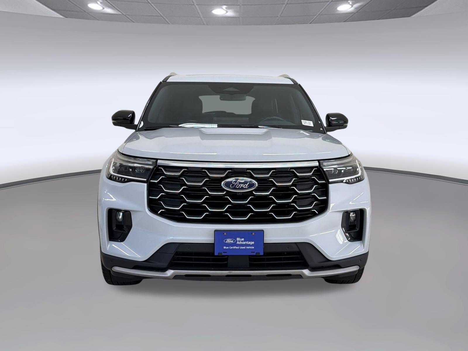 Certified 2025 Ford Explorer Platinum w/ LUX Leather Package AWD/4WD image 6