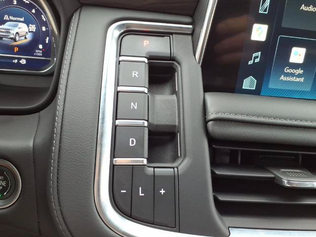 Used 2022 Chevrolet Tahoe Z71 w/ Luxury Package AWD/4WD image 23