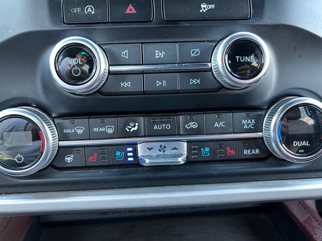 Certified 2024 Ford Expedition Max Limited AWD/4WD image 30