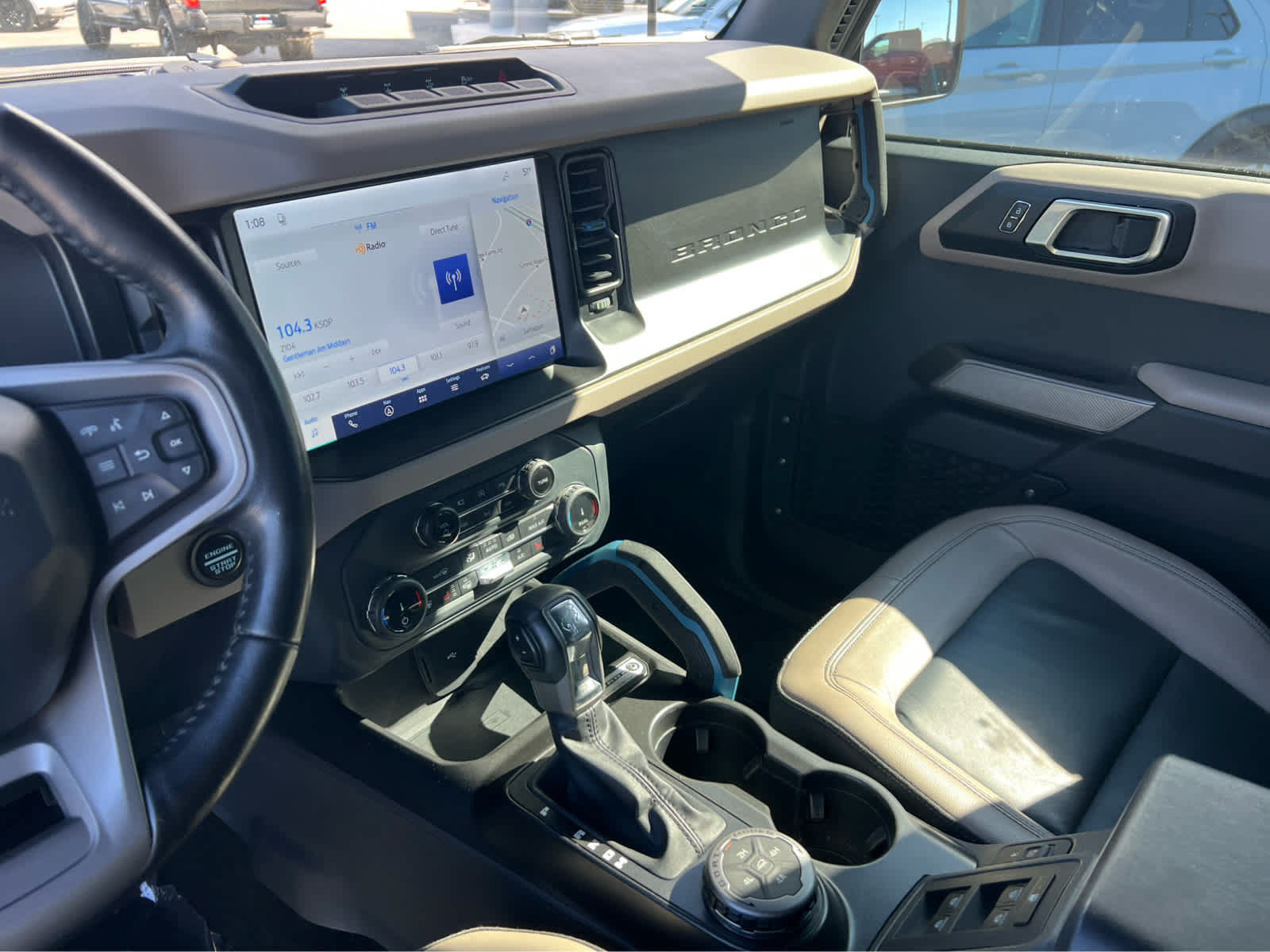 Certified 2022 Ford Bronco Wildtrak AWD/4WD image 29