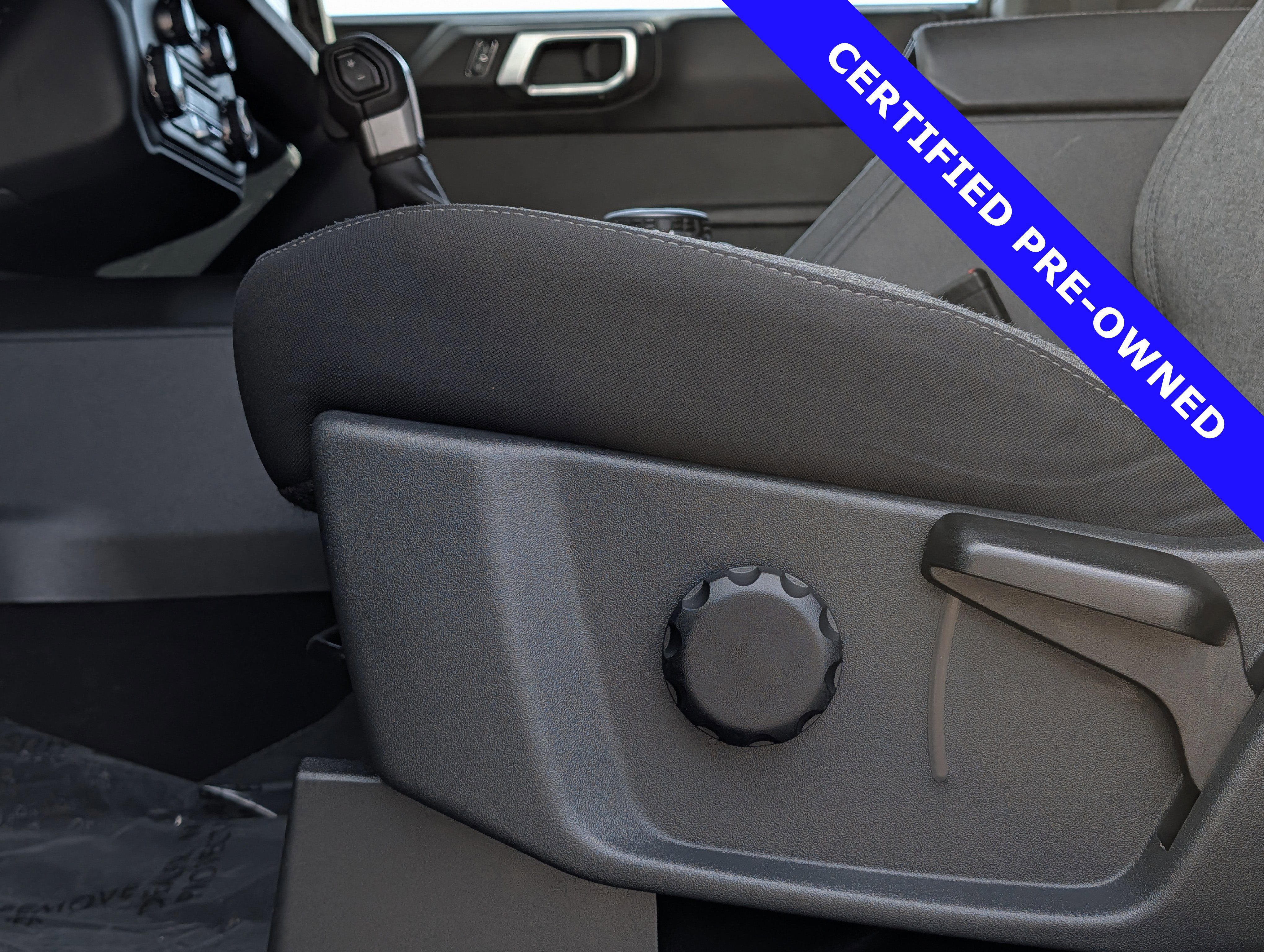 Certified 2025 Ford Bronco Big Bend image 23