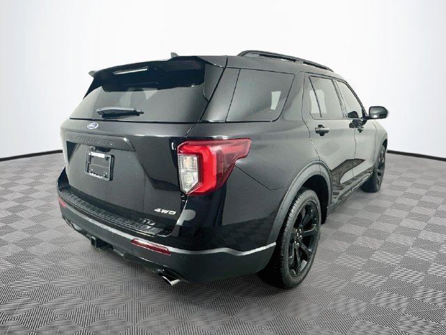 Certified 2024 Ford Explorer ST-Line w/ Class IV Trailer Tow Package AWD/4WD image 11