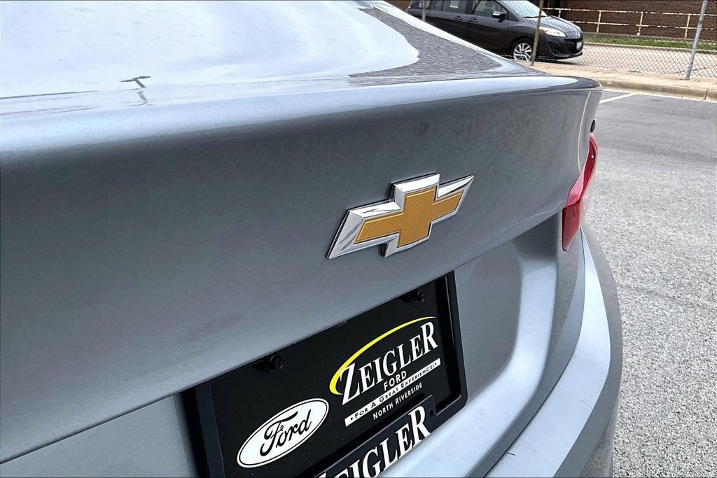 Used 2023 Chevrolet Malibu LT image 31