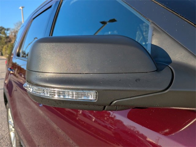 Certified 2019 Ford Explorer XLT w/ Equipment Group 202A image 11