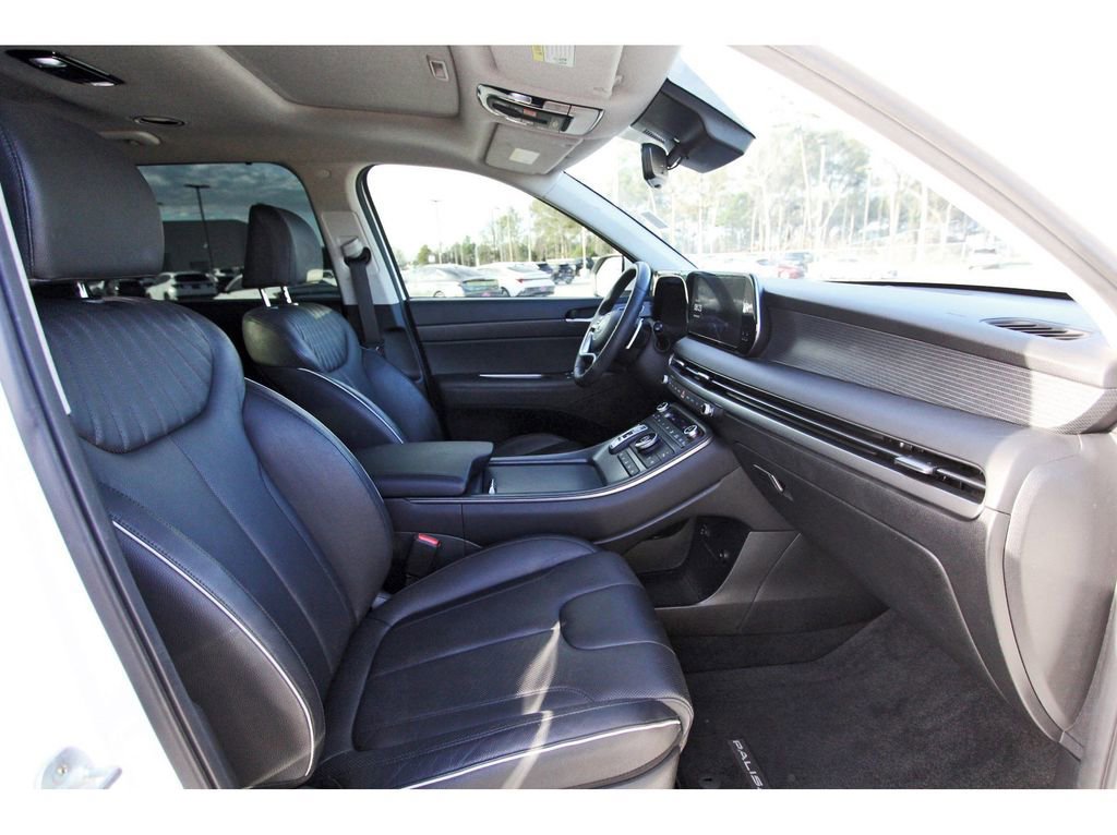 Used 2023 Hyundai Palisade Limited image 27