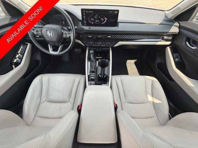 Used 2023 Honda Accord Touring image 15