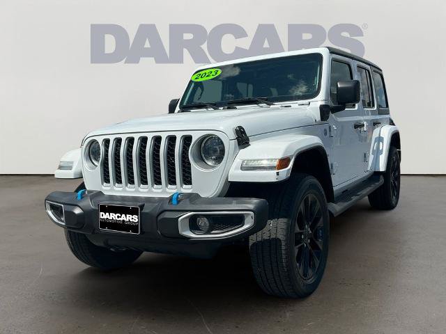 Used 2023 Jeep Wrangler Unlimited Sahara w/ Cold Weather Group AWD/4WD image 3