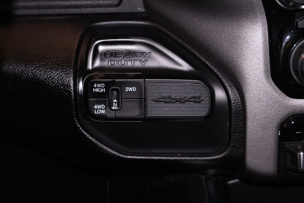 Used 2024 RAM 2500 Big Horn w/ Sport Appearance Package AWD/4WD image 26