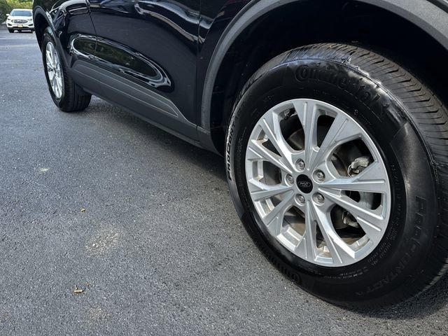 Certified 2024 Ford Escape Active AWD/4WD image 11