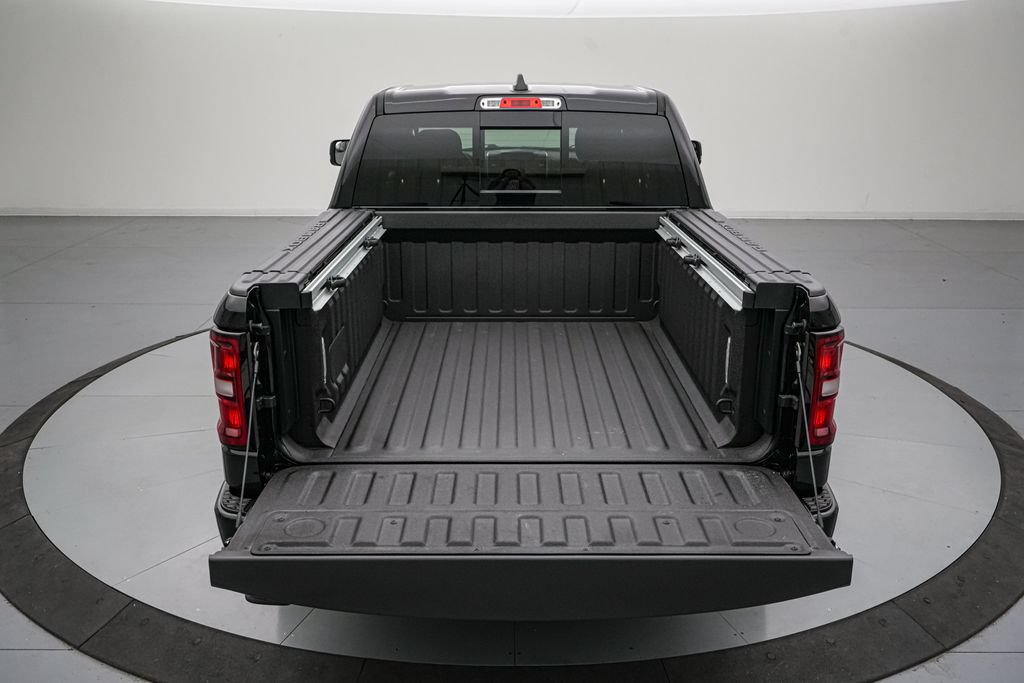 Used 2026 RAM 1500 Big Horn AWD/4WD image 6