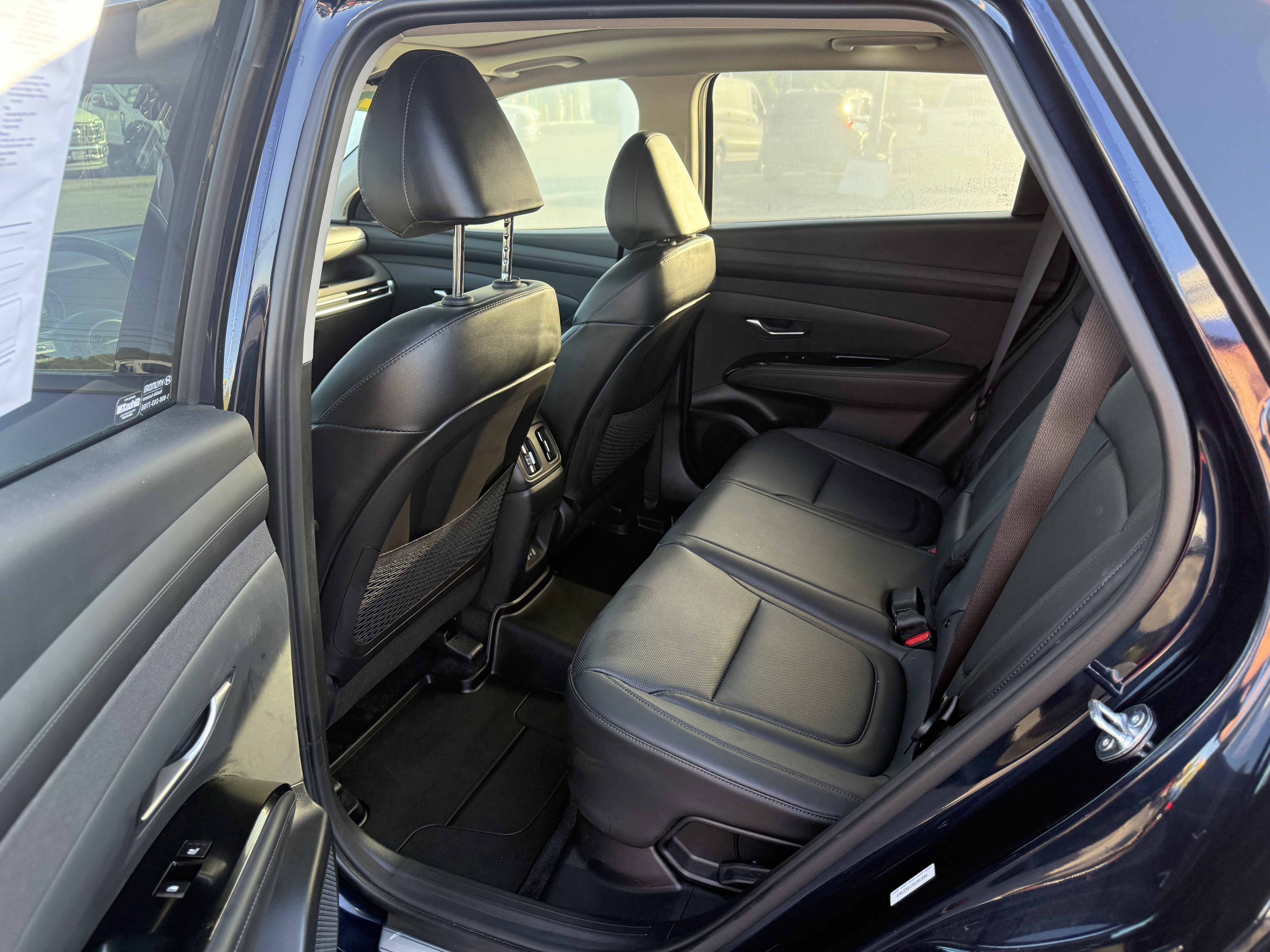 Used 2025 Hyundai Tucson Limited image 8