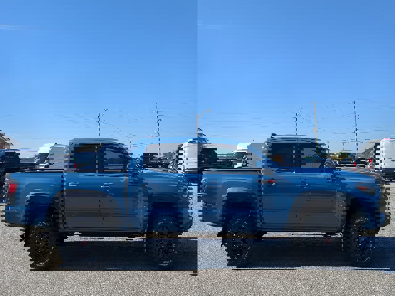 Used 2018 Toyota Tacoma TRD Pro image 2