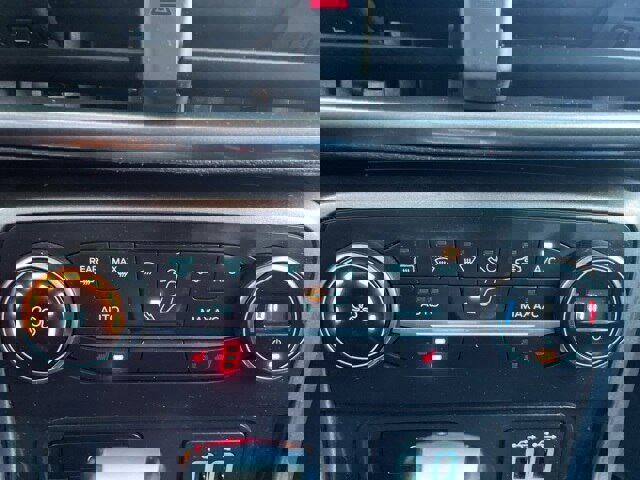 Certified 2019 Ford EcoSport SE image 20