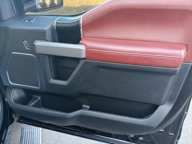 Certified 2019 Ford F150 Platinum w/ Equipment Group 701A Luxury image 36