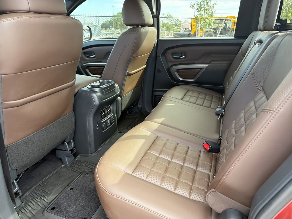 Used 2024 Nissan Titan Platinum Reserve w/ Moonroof Package AWD/4WD image 15