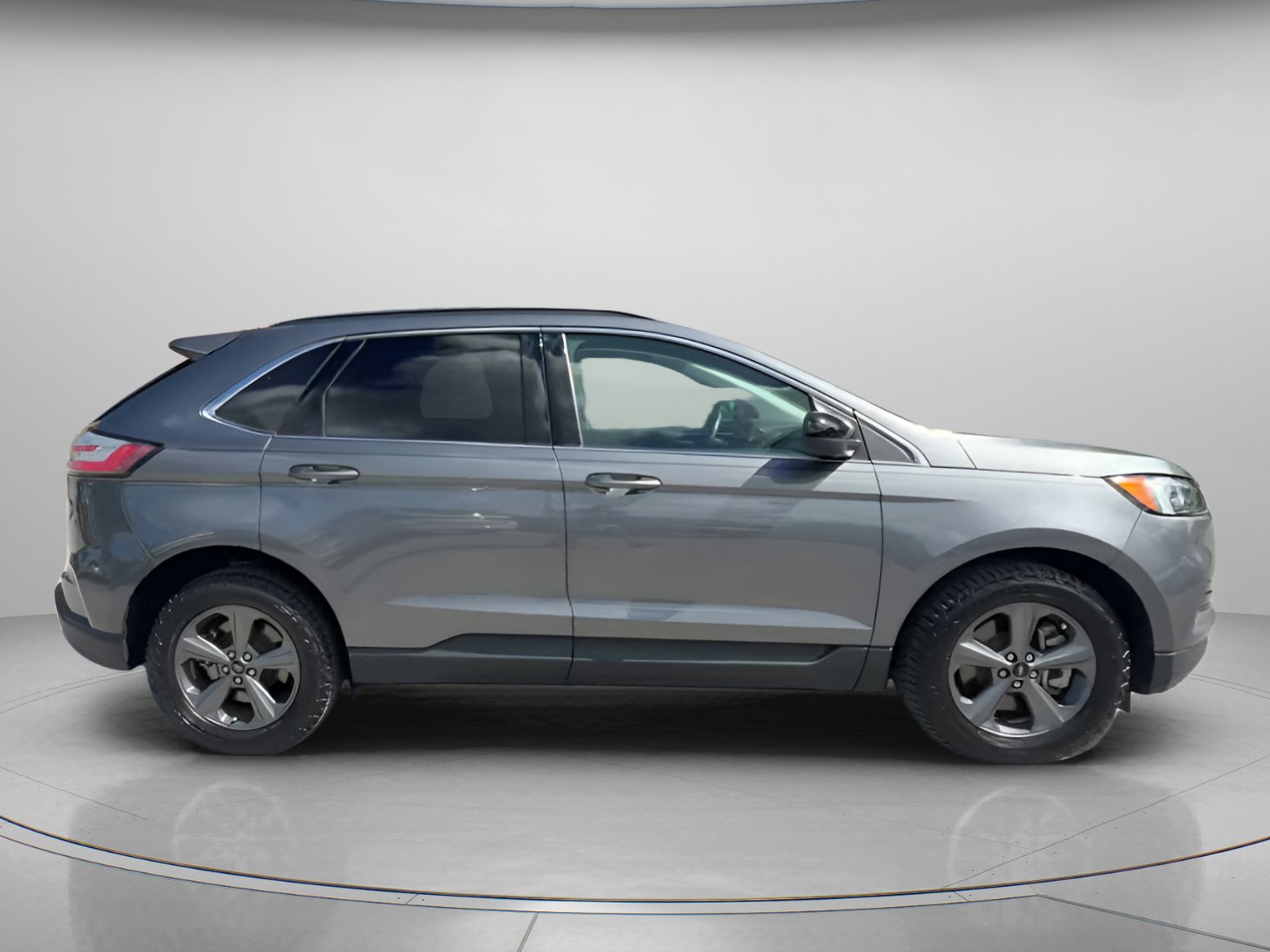 Certified 2022 Ford Edge SEL w/ Sport Appearance Package AWD/4WD image 34