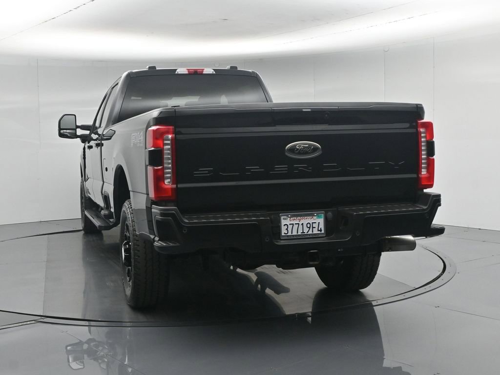 Certified 2025 Ford F350 Lariat w/ Black Appearance Package AWD/4WD image 33