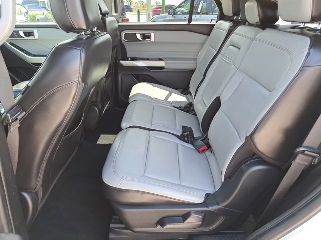 Certified 2021 Ford Explorer XLT w/ Equipment Group 202A image 13