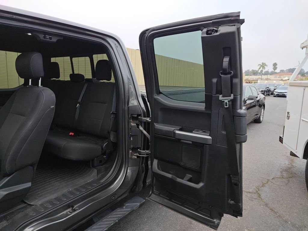 Certified 2018 Ford F150 XLT w/ Equipment Group 302A Luxury image 17