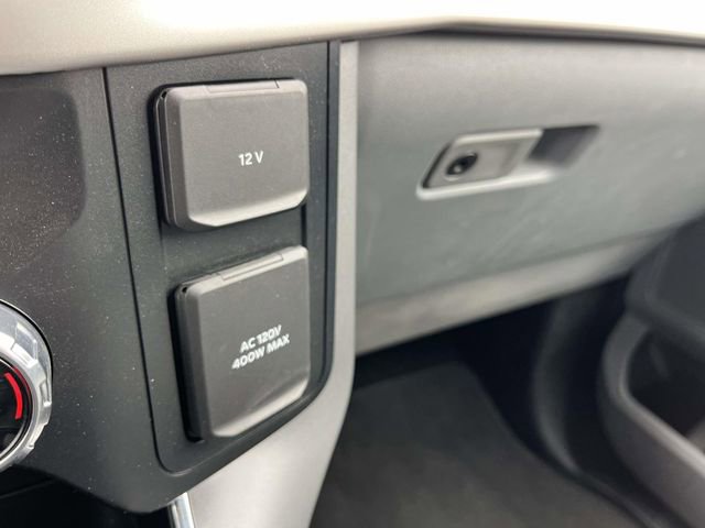 Certified 2022 Ford F150 XLT w/ Equipment Group 302A High image 35