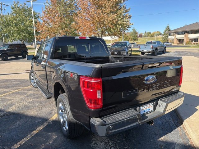 Certified 2022 Ford F150 XLT w/ Equipment Group 302A High image 3