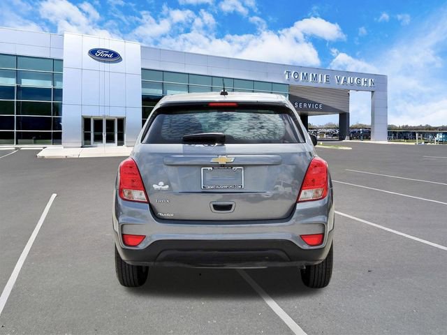 Used 2020 Chevrolet Trax LS w/ LPO, Cargo Package image 3
