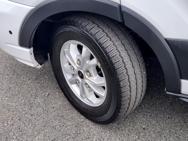Certified 2025 Ford Transit 350 XLT RWD image 32