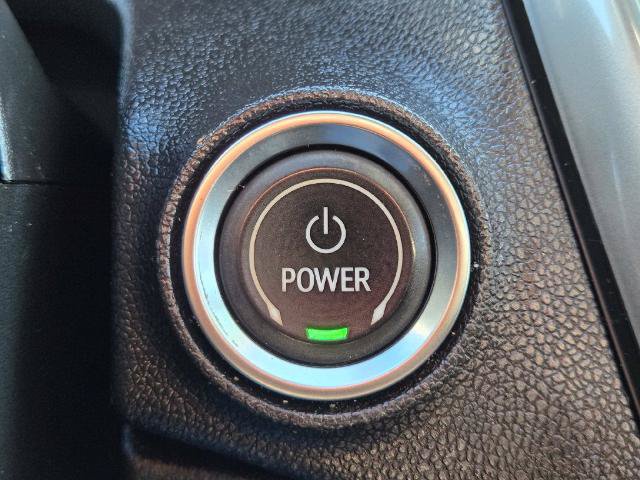 Used 2023 Chevrolet Bolt LT w/ Infotainment Package FWD image 23