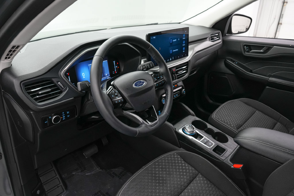 Certified 2023 Ford Escape Active w/ Tech Pack #1 AWD/4WD image 12