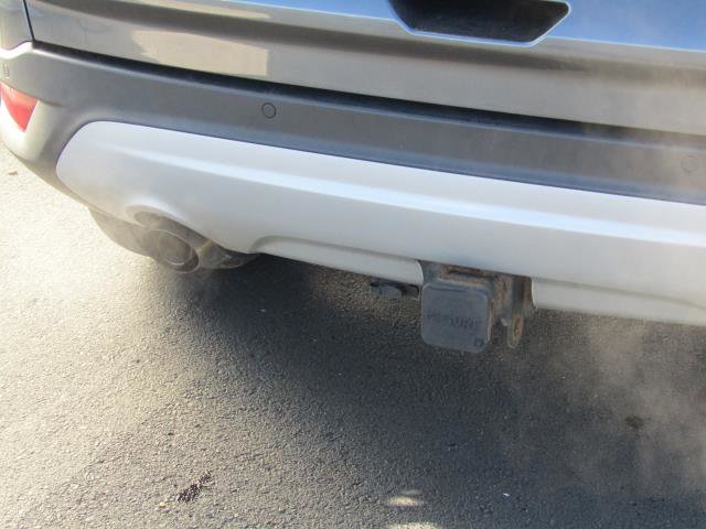 Certified 2019 Ford Escape Titanium image 9