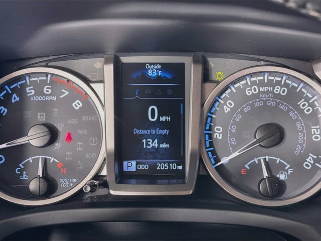 Used 2022 Toyota Tacoma SR5 w/ Technology Package RWD image 14