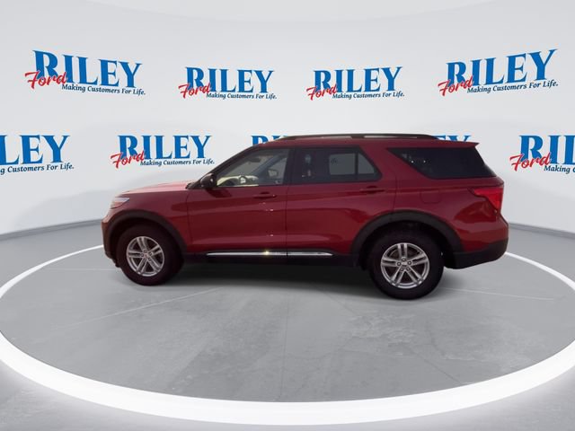 Certified 2022 Ford Explorer XLT w/ Class IV Trailer Tow Package AWD/4WD image 6