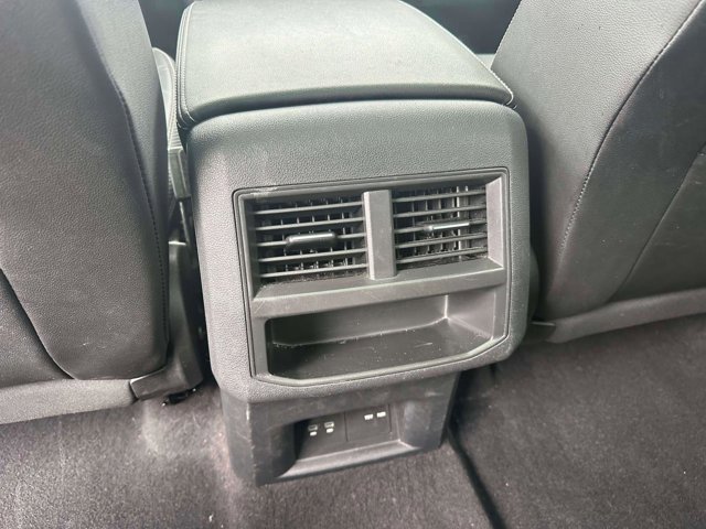 Used 2023 Volkswagen Atlas Cross Sport SEL R-Line image 12