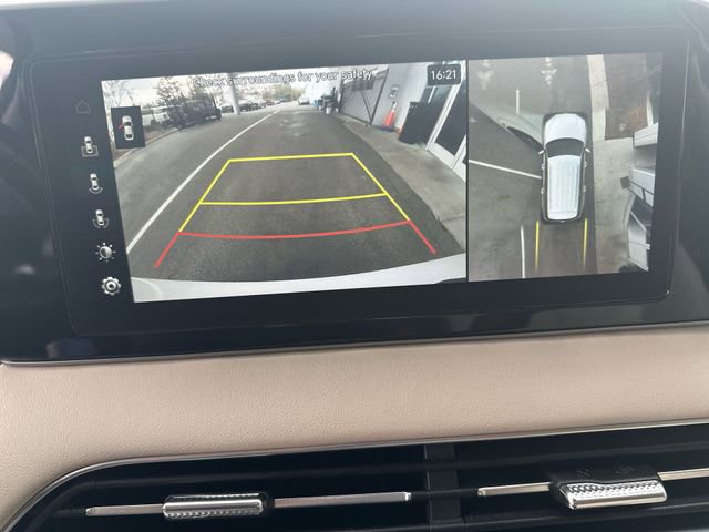Used 2021 Hyundai Palisade Calligraphy image 18