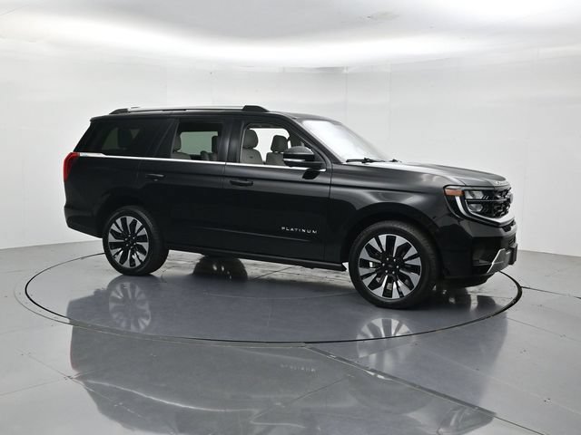 Certified 2025 Ford Expedition Platinum w/ Driver's Package AWD/4WD video 3