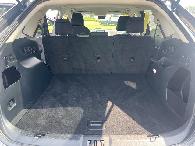 Certified 2024 Ford Edge SE image 17