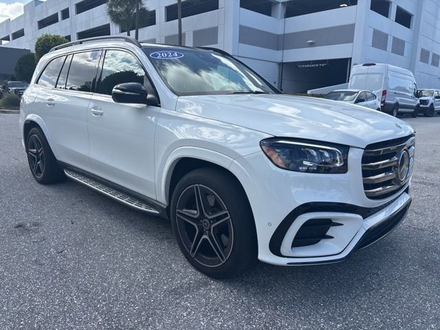 Used 2024 Mercedes-Benz GLS 450 4MATIC image 1