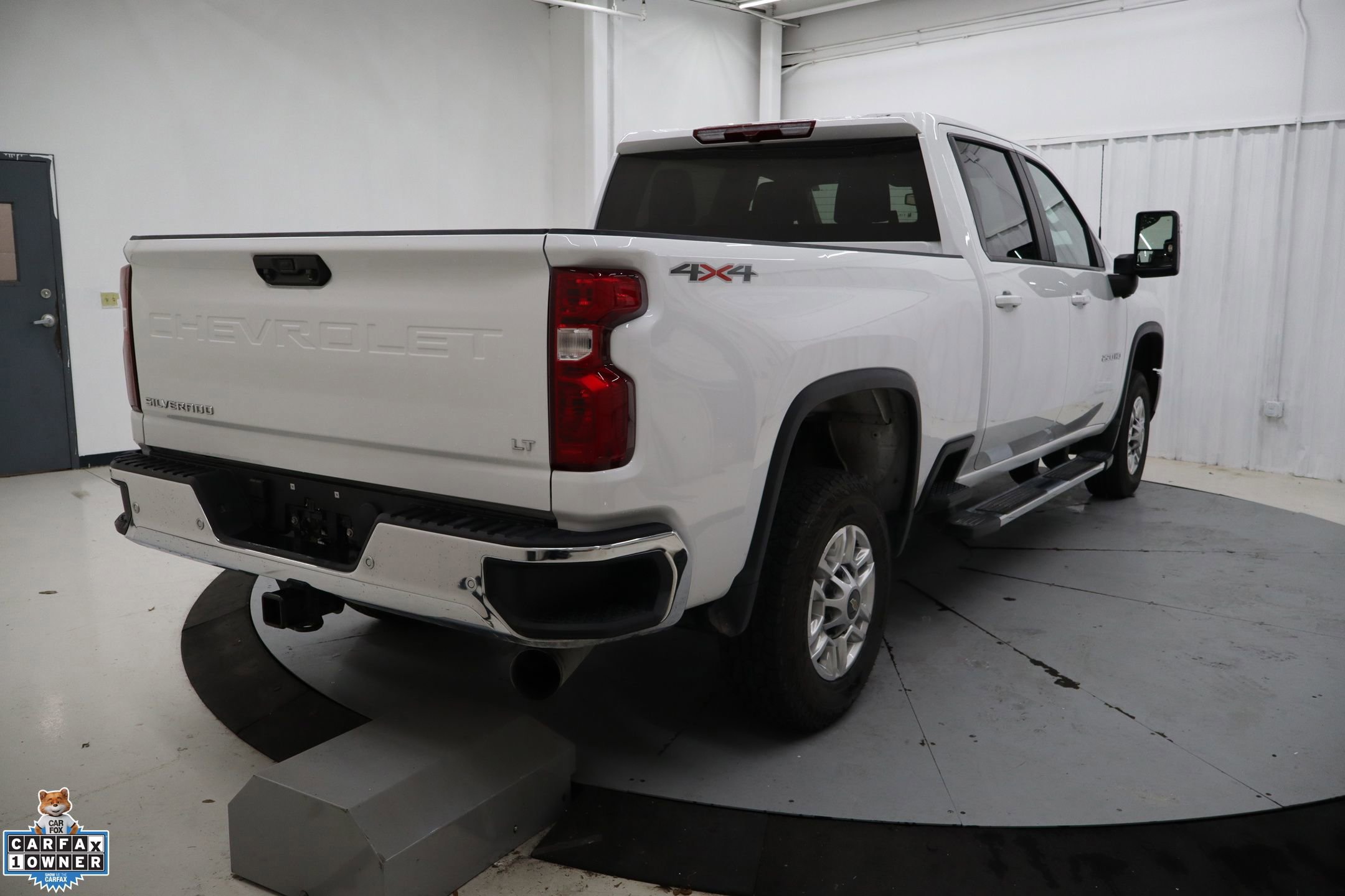 Used 2025 Chevrolet Silverado 2500 LT w/ Safety Package image 4