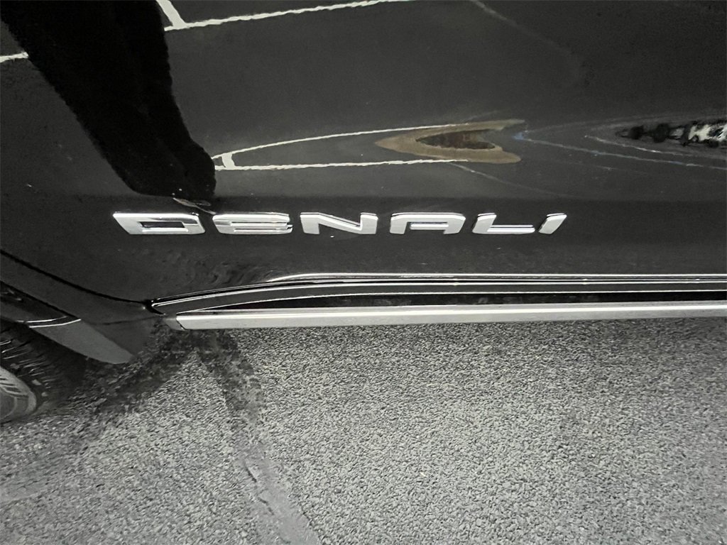 Used 2022 GMC Sierra 1500 Denali image 10