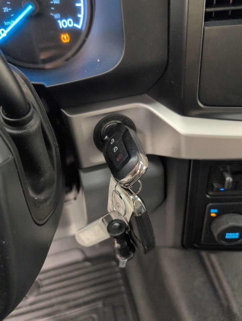 Certified 2024 Ford F350 XL w/ XL Chrome Package AWD/4WD image 39