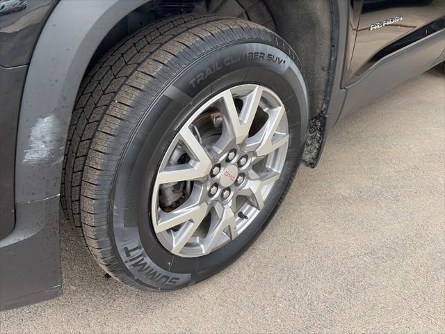 Used 2021 GMC Acadia SLT image 6