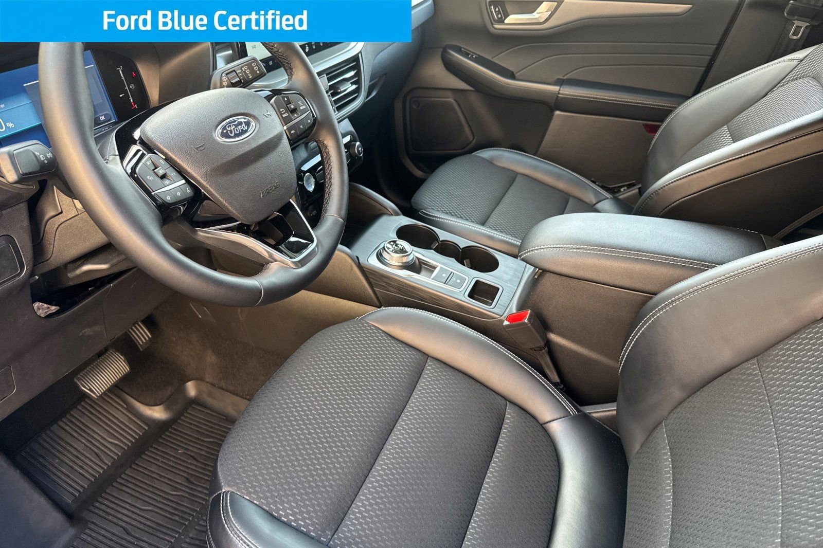 Certified 2025 Ford Escape Base image 11