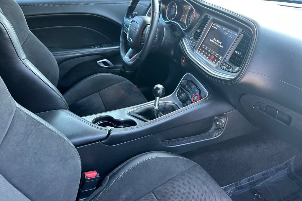 Used 2022 Dodge Challenger R/T Scat Pack RWD image 18