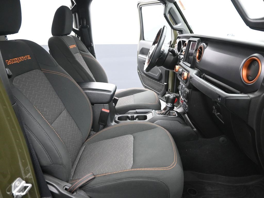Used 2022 Jeep Gladiator Mojave w/ Cold Weather Group image 27