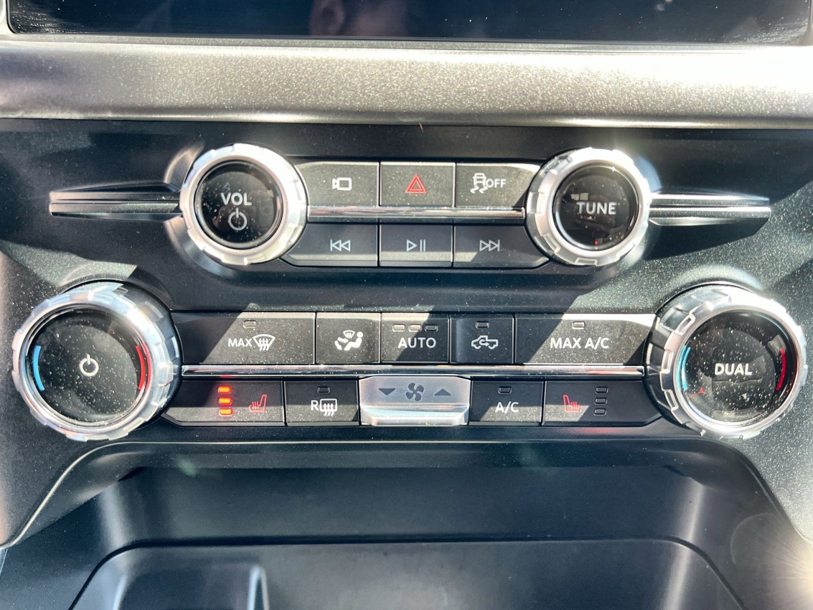 Certified 2025 Ford F150 XLT w/ Equipment Group 302A MID image 21