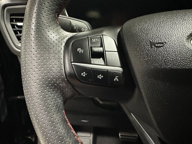 Certified 2024 Ford Escape ST-Line w/ Tech Pack #1 AWD/4WD image 14